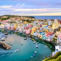 Procida Guide