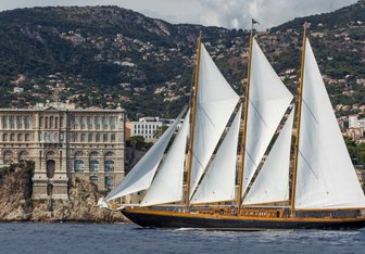 Creole Yacht Charter in Cannes