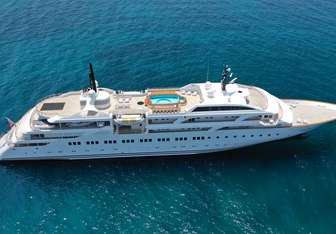 Dream Yacht Charter in Mykonos