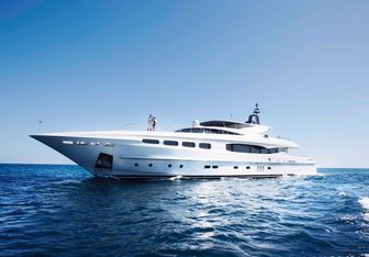 Impulsive Yacht Charter in Australia