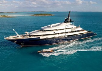 Man of Steel Yacht Charter in Bahamas