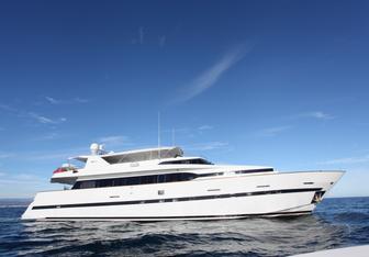 Moondance Yacht Charter in Portofino