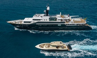 Highlander yacht charter Feadship Motor Yacht