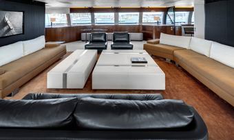 Vertigo yacht charter lifestyle